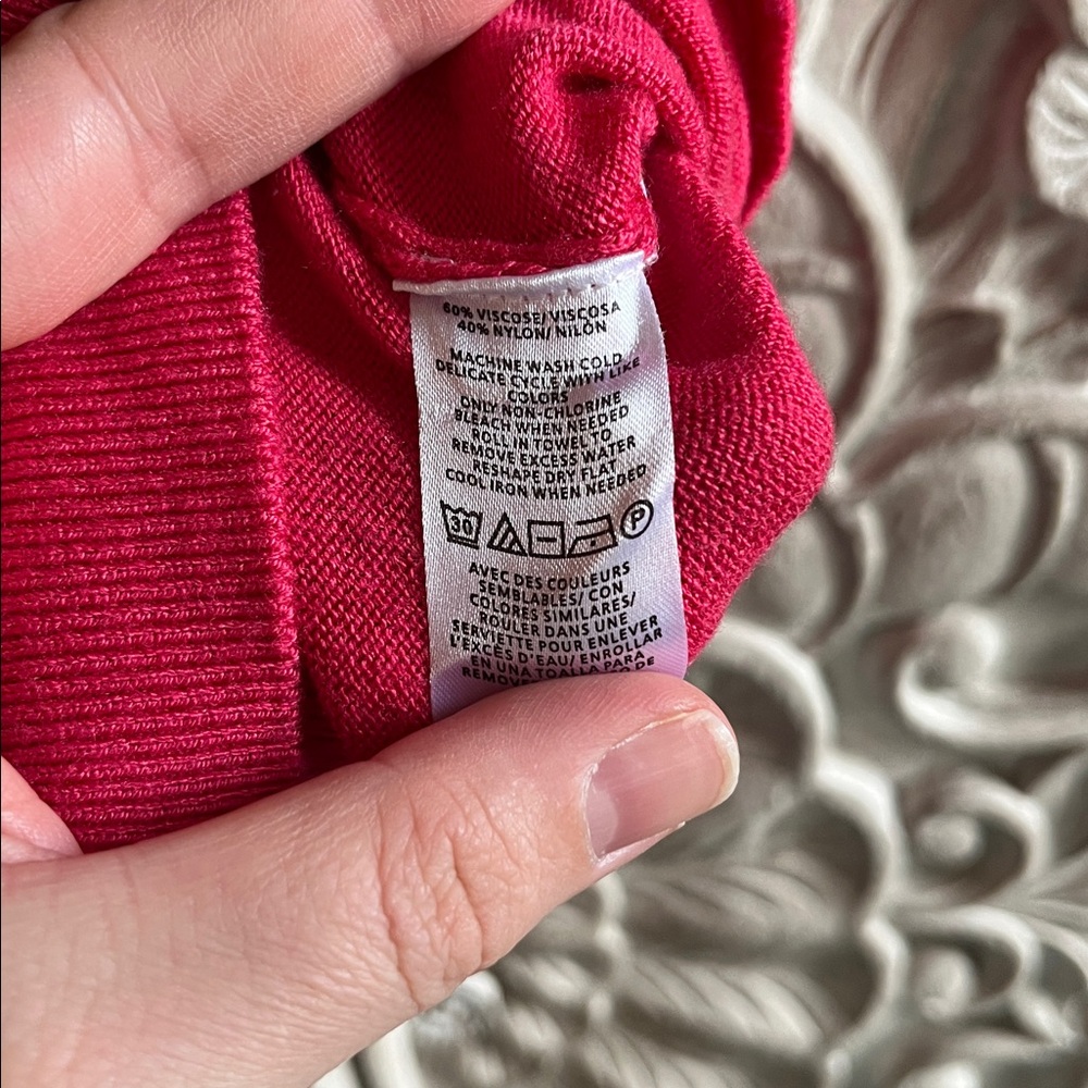 Ann Taylor Short Sleeved Sweater - Picture 5 of 6